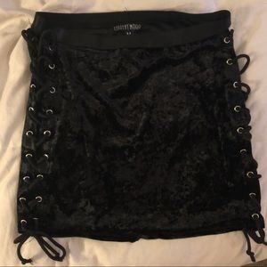 Dollskill skirt